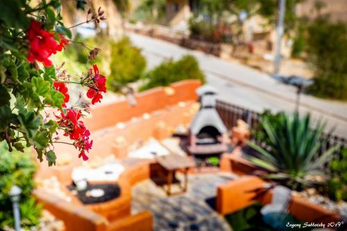 Hostal Dead Sea Club Guest House