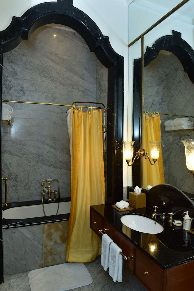 Hotel Taj Falaknuma Palace