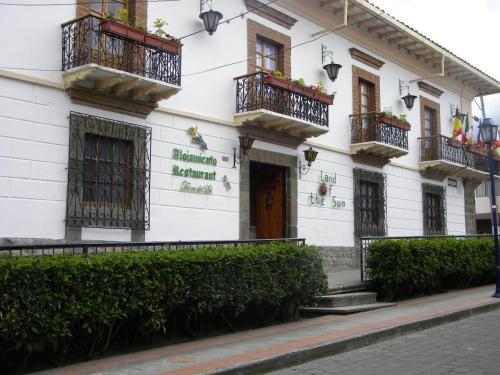 Hotel Land Of The Sun