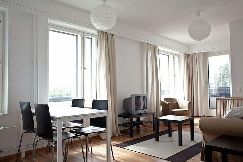 Apartamentos Forenom Suites Vantaa Airport
