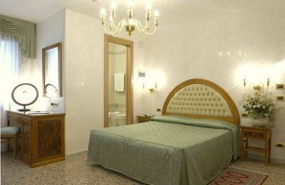 Hotel Antica Casa Carettoni