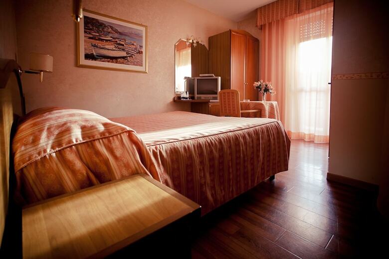 Hotel Ambra Palace