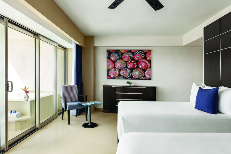 Hotel Seadust Cancun Family Resort