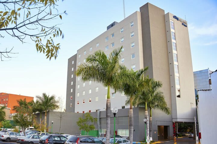 Hotel City Express Guadalajara Expo