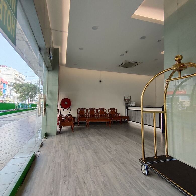 Hotel K T Mutiara