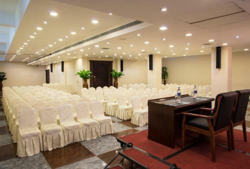 Hotel Jc Residency