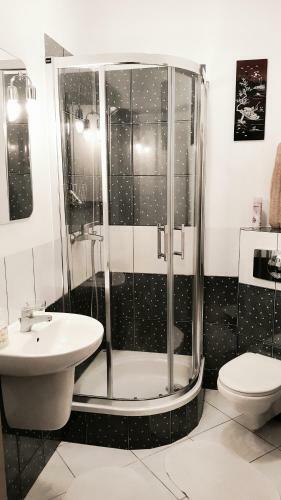 Apartamento Ajaks Mokot�w