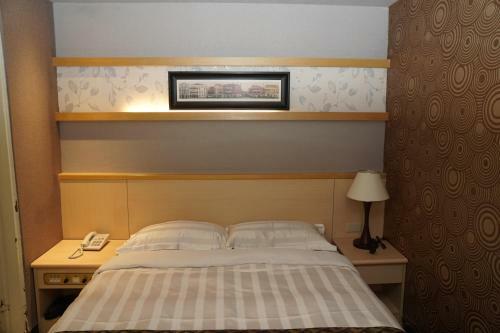 Dahshin Hotel