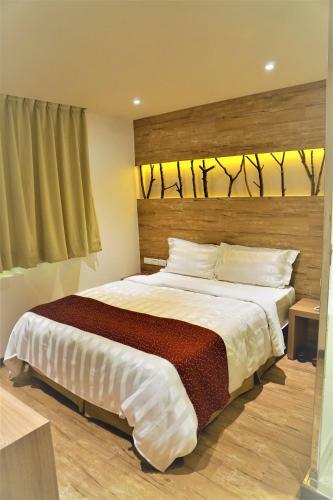Dahshin Hotel