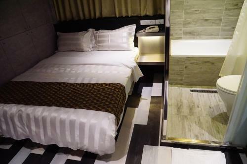 Dahshin Hotel