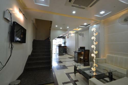 Hotel Central Residency