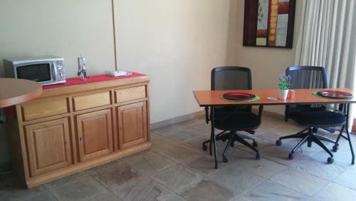 Hostal Abafazi Guest House