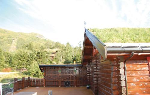 Holiday Home Ikornnes Elvebu