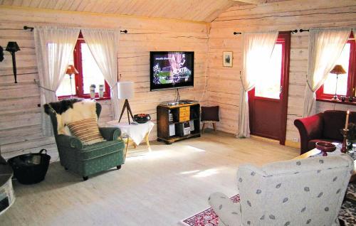 Holiday Home Ikornnes Elvebu