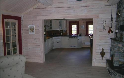 Holiday Home Ikornnes Elvebu