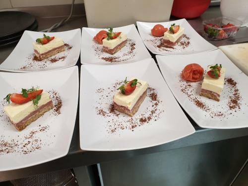 Hostal Pension Gasthof Haselstaude