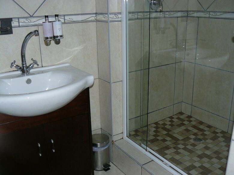 Hostal See More Guest House