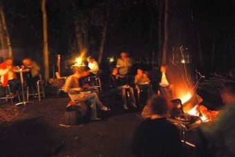 Hotel Paperbark Camp