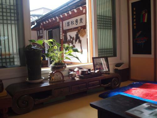 Hostal Eugene Hanok Guesthouse Dongdaemun