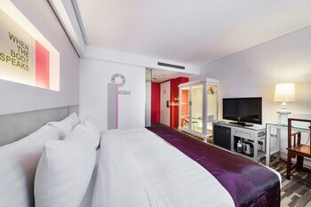 Mai Hotel