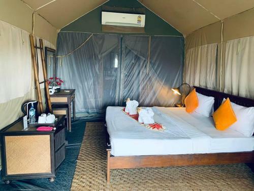 Khaosok Discovery Boutique Camps