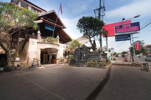 Geria Agung Mahajaya Hotel