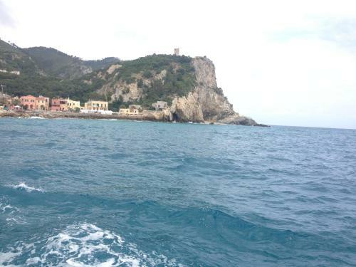 Le Vele Residence Sailing Boat