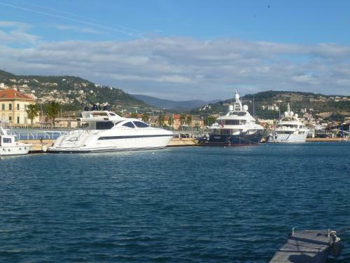 Le Vele Residence Sailing Boat
