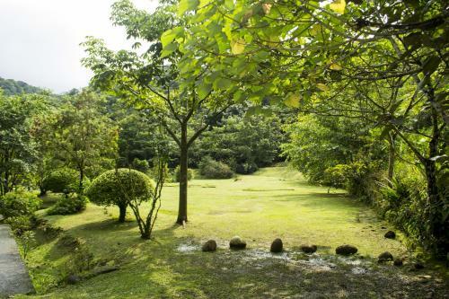 Lands In Love Hotel And Resort