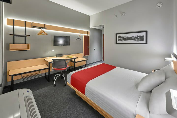 Hotel City Express Santa Catarina Monterrey