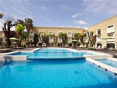 Plaza Camelinas Hotel