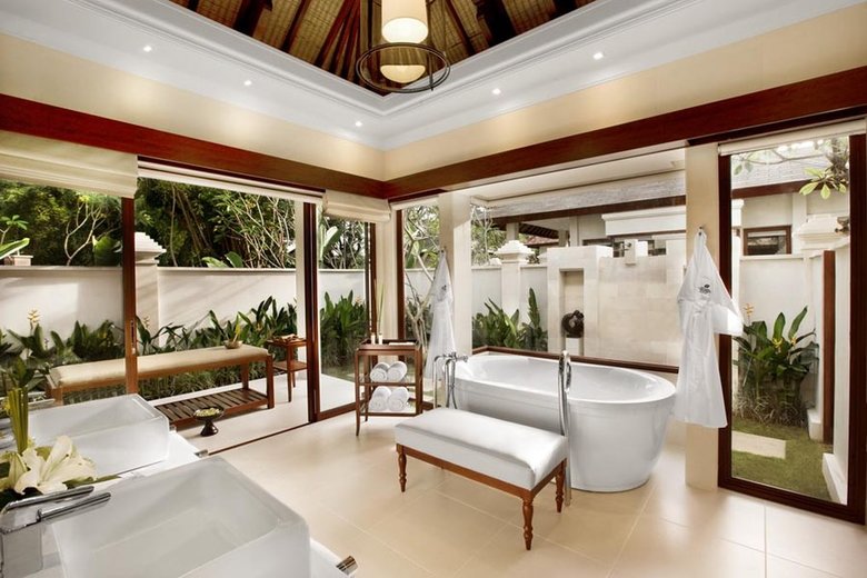 Hotel Laguna Resort And Spa