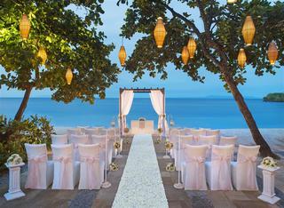 Hotel Laguna Resort And Spa