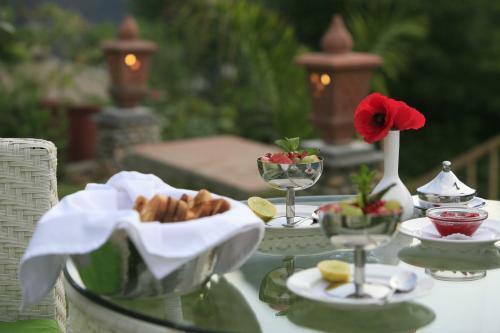 Hotel Raga On The Ganges-an Amritara Private Hideaway