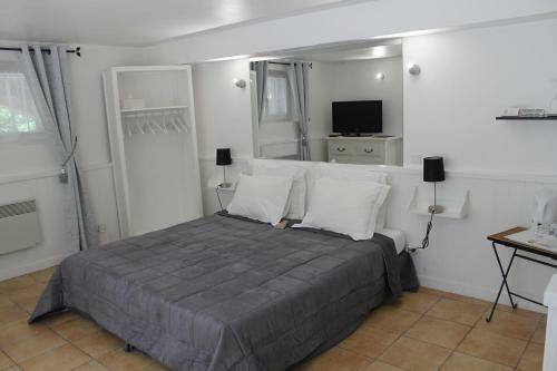 Bed & Breakfast Le Mas Des Ch�nes