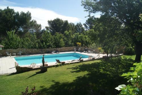 Bed & Breakfast Le Mas Des Ch�nes