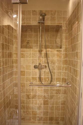 Hostal G�tes De La Perri�re