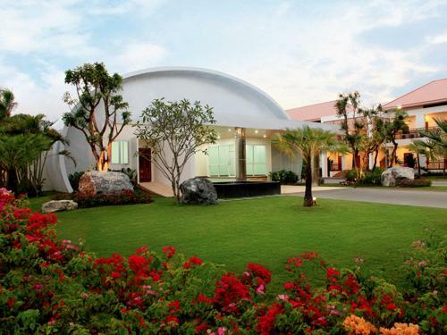 Hotel Fueng Fah Riverside Gardens Resort