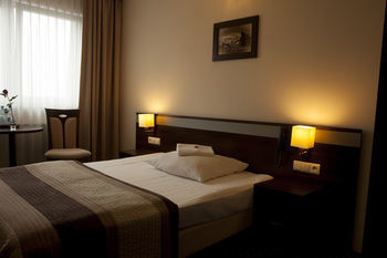 Amber Hotel