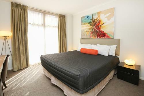 Indulge Apartments Ontario
