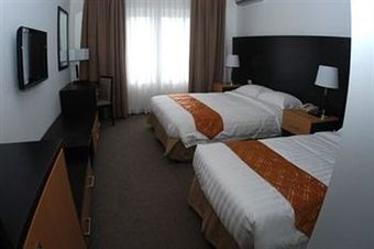 The Lake Hotel Tagaytay