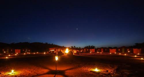 Bivouac R�ve Sahara-dar Azawad