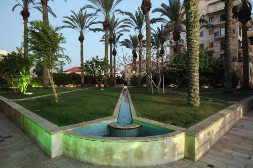 Apartamento Andromeda Hill Holiday Suites