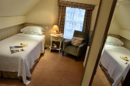 Clare House Hotel