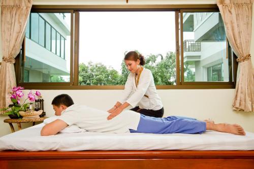 Phanomrungpuri Hotel Buriram