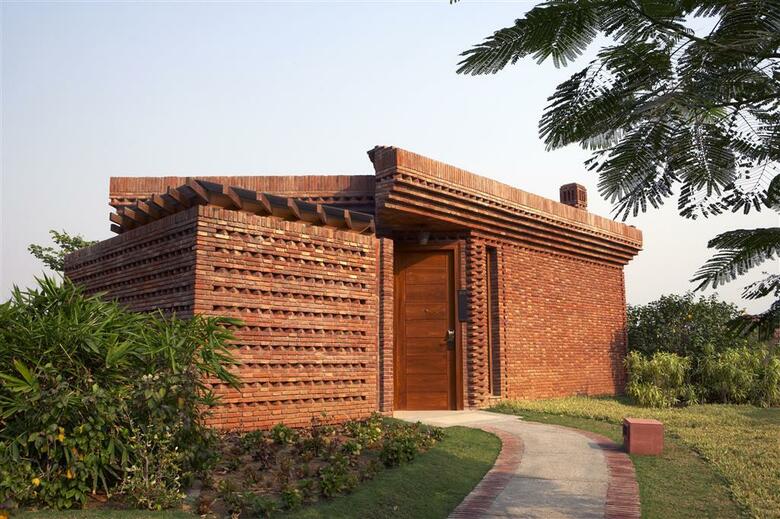 Hotel The Westin Sohna Resorts & Spa