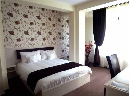 Hotel West Plaza Residence