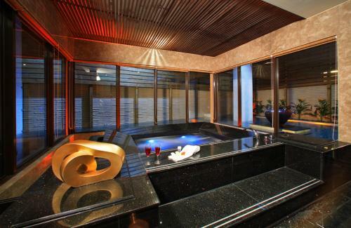 Amain Boutique Motel - Tucheng