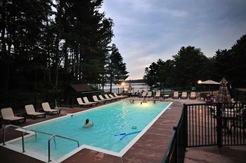 Hotel Bakers Sunset Bay Resort