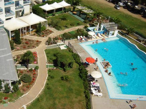 Apartamento Elena Club Resort
